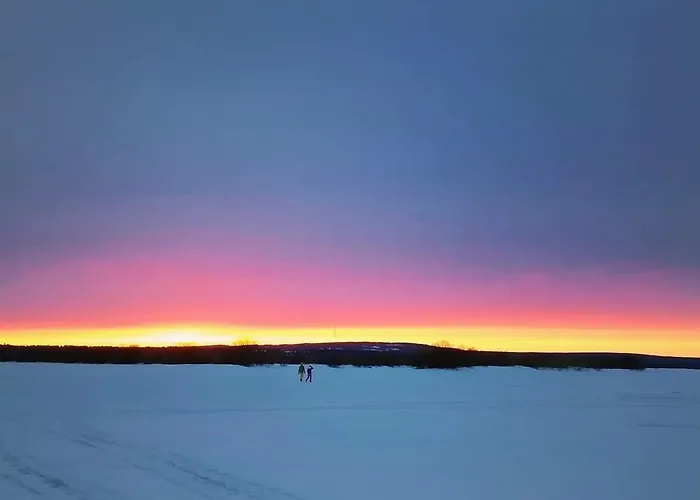 A Cozy Scandinavian In The Center *